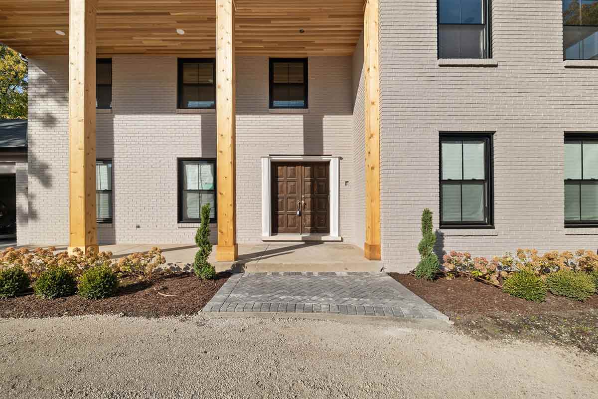 3718 Bernay | B3 Companies